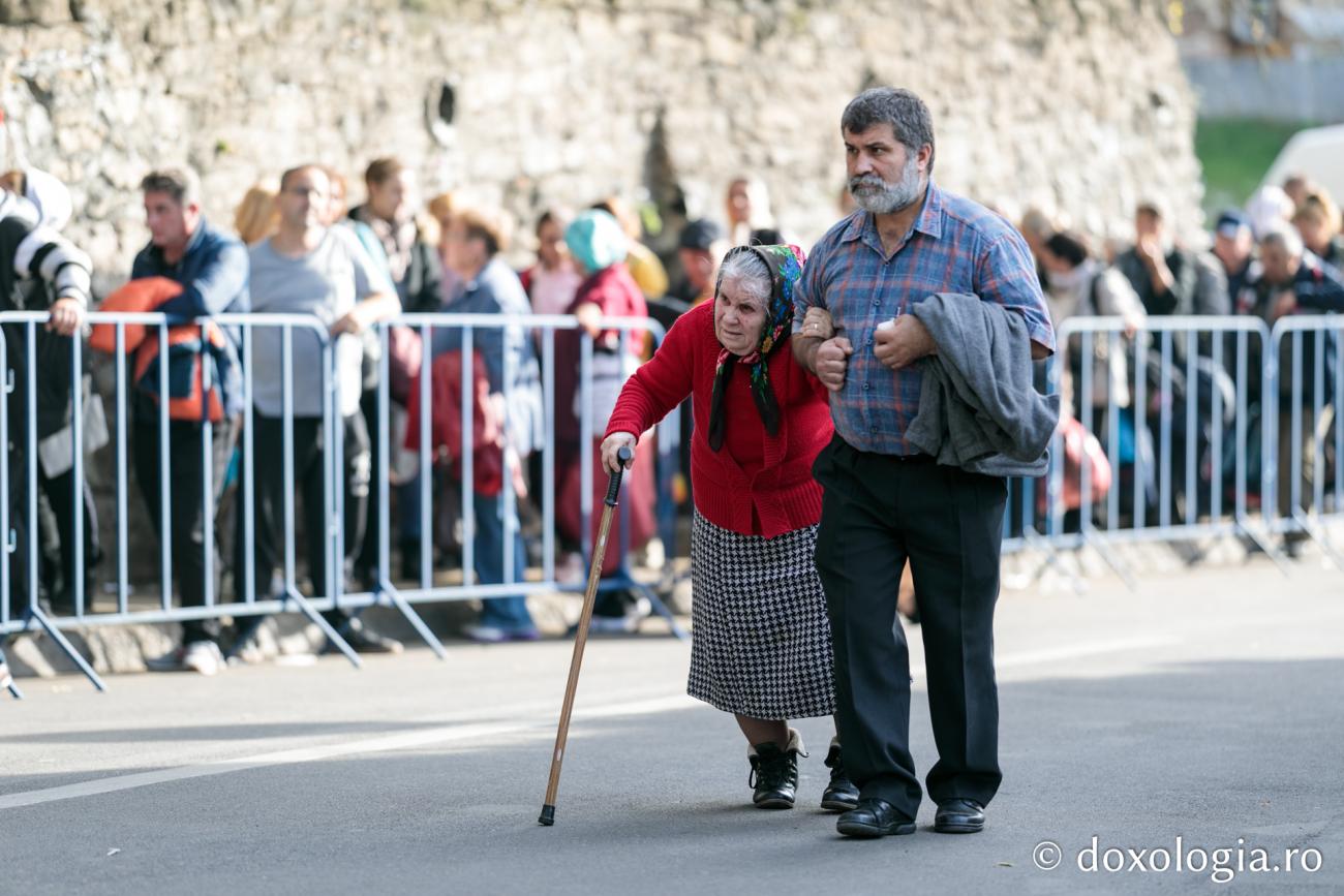 (Foto) Pelerinii – cei mai frumoși rugători către Dumnezeu și Sfinții Săi, 2019